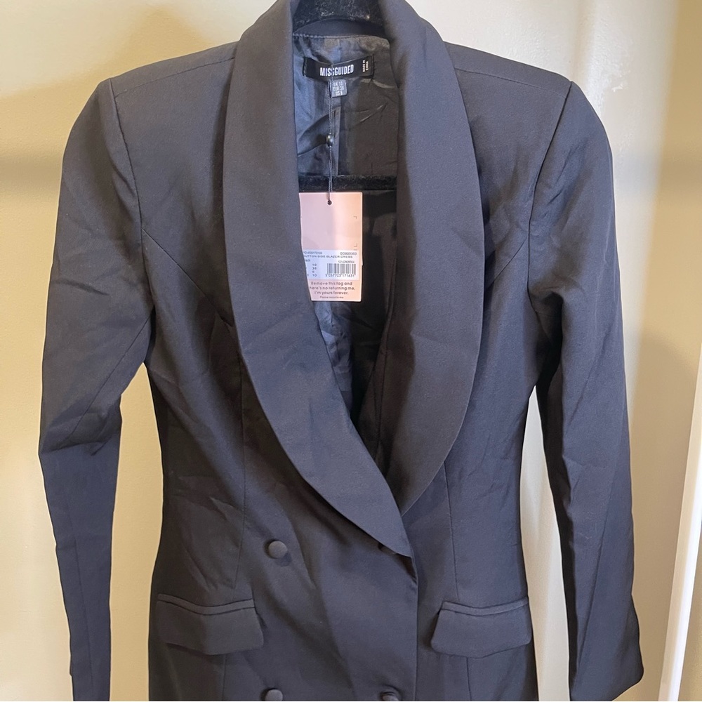 Missguided black blazer dress. Size 6.